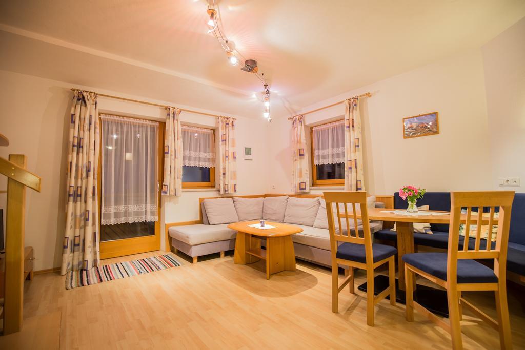 Haus Alpengruss Apartment นอยชติฟ อิม ชตูไปทัล ภายนอก รูปภาพ