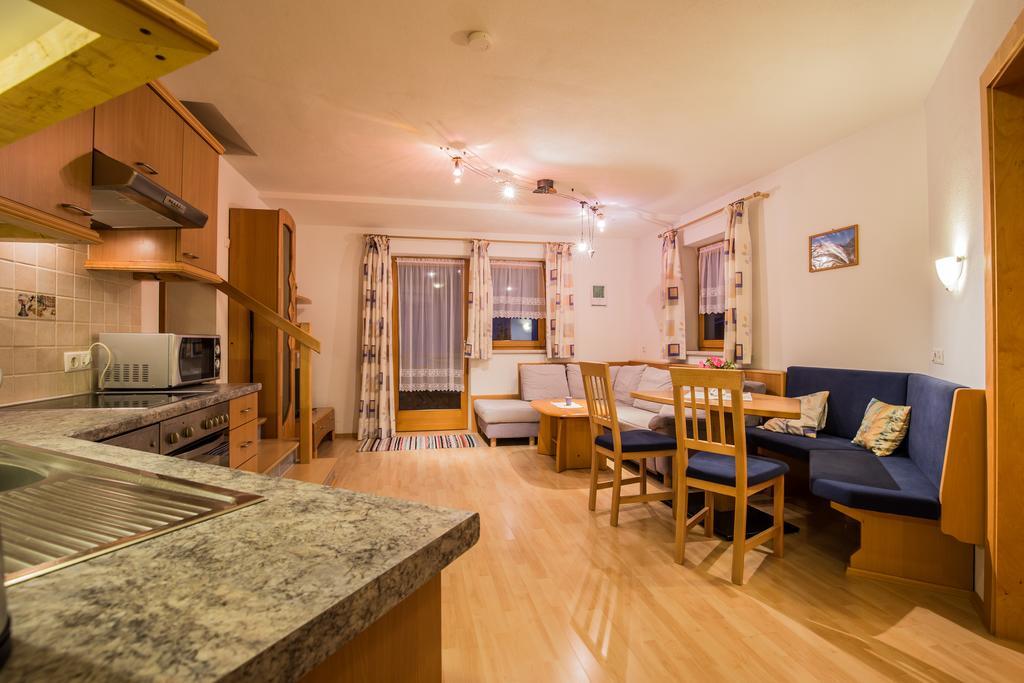 Haus Alpengruss Apartment นอยชติฟ อิม ชตูไปทัล ภายนอก รูปภาพ