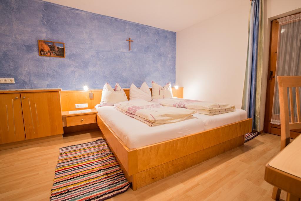 Haus Alpengruss Apartment นอยชติฟ อิม ชตูไปทัล ภายนอก รูปภาพ